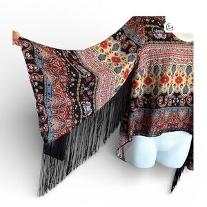 FRIDAY Boho Fringed Blouse, red blue paisley, high-lo hem. M